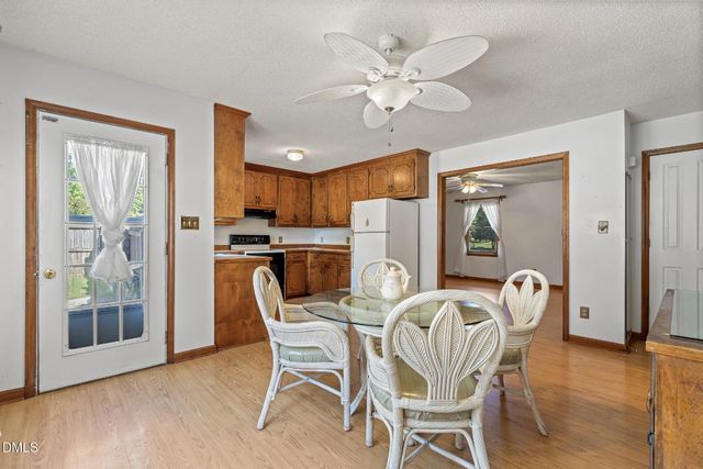 62 Stoneridge Drive, Henderson, NC 27537