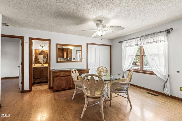 62 Stoneridge Drive, Henderson, NC 27537