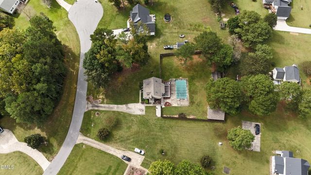 62 Stoneridge Drive, Henderson, NC 27537