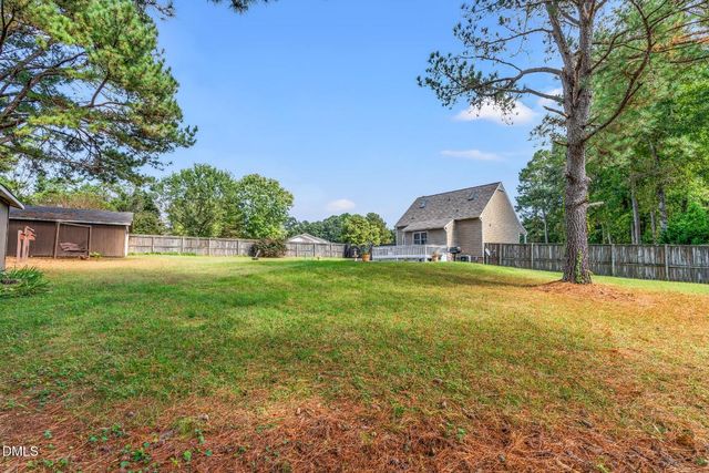 62 Stoneridge Drive, Henderson, NC 27537