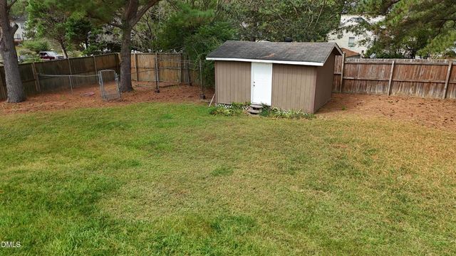 62 Stoneridge Drive, Henderson, NC 27537