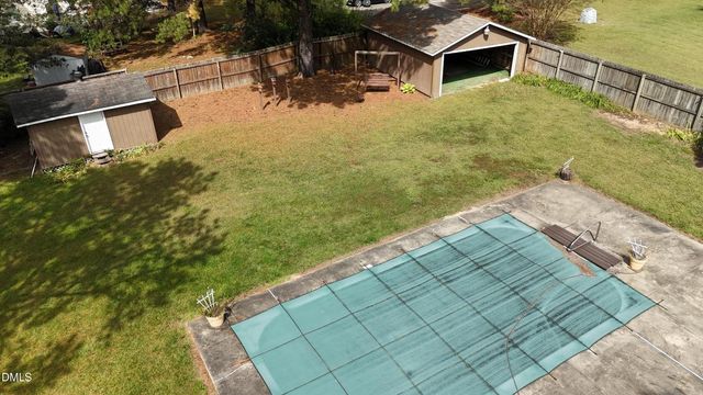 62 Stoneridge Drive, Henderson, NC 27537