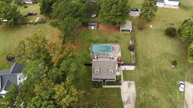 62 Stoneridge Drive, Henderson, NC 27537