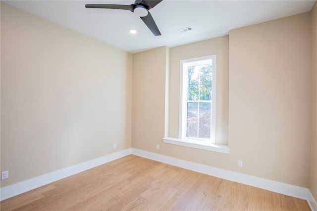 3506 SW Scoggins Road, Bentonville, AR 72713