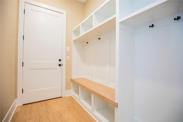 3506 SW Scoggins Road, Bentonville, AR 72713