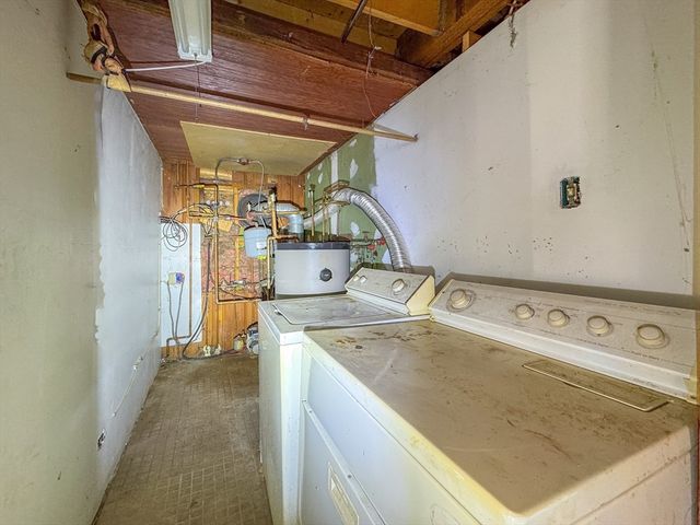 23 Fifth Ave, Lakeville, MA 02347