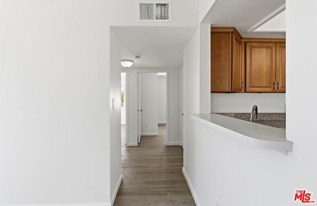 1002 N Edgemont Street 7, Los Angeles, CA 90029