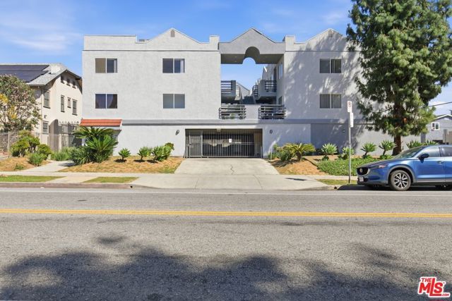 1002 N Edgemont Street 7, Los Angeles, CA 90029