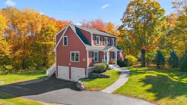 253 Drakeside Rd Unit 2, Hampton, NH 03842