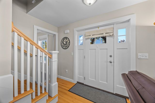 253 Drakeside Rd Unit 2, Hampton, NH 03842