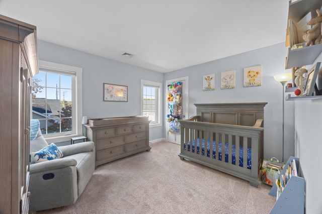 253 Drakeside Rd Unit 2, Hampton, NH 03842