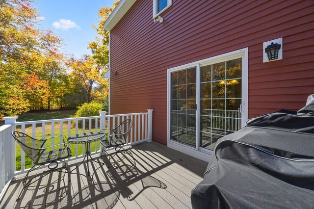 253 Drakeside Rd Unit 2, Hampton, NH 03842