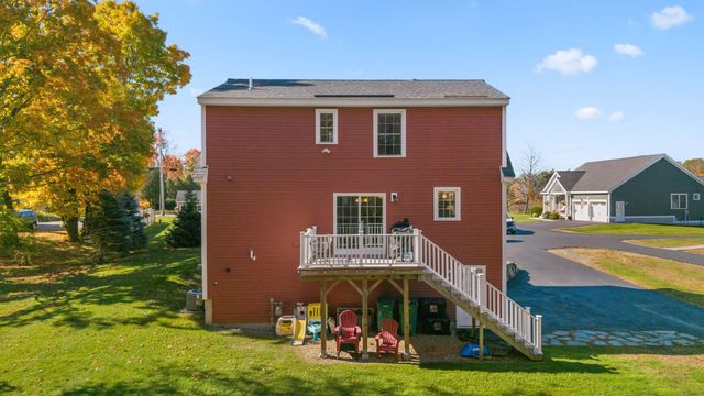 253 Drakeside Rd Unit 2, Hampton, NH 03842