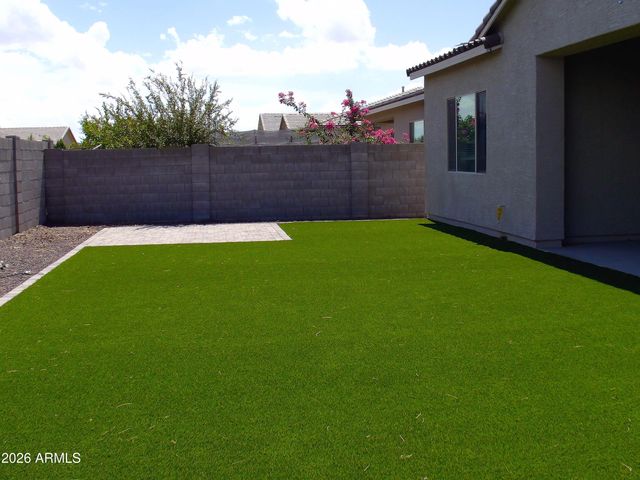 5139 N 185TH Avenue, Litchfield Park, AZ 85340