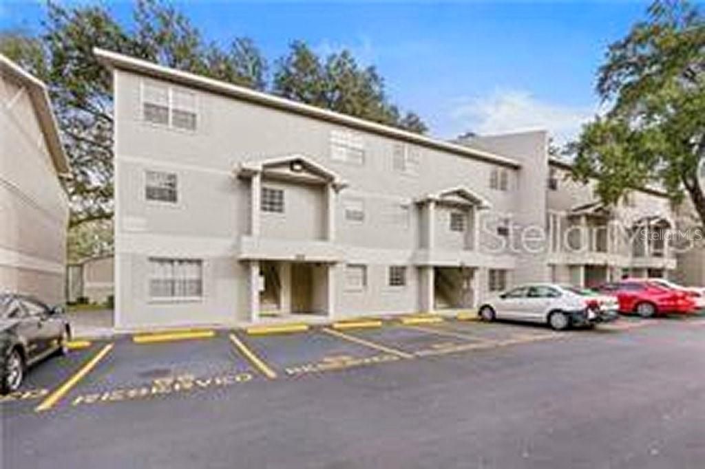 14440 REUTER STRASSE CIRCLE 810, Tampa, FL 33613