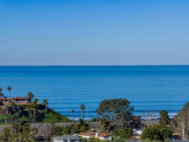 607 & 609 N Granados Avenue 607 & 609 N Granados Avenue, Solana Beach, CA 92075