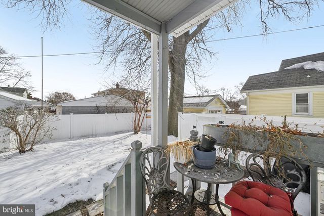 1 OAKMONT AVE, Wilmington, DE 19804