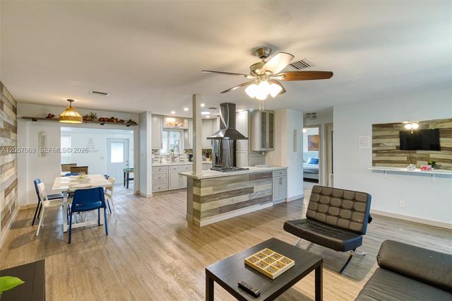 3039 Grant Street, Hollywood, FL 33021