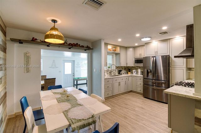 3039 Grant Street, Hollywood, FL 33021