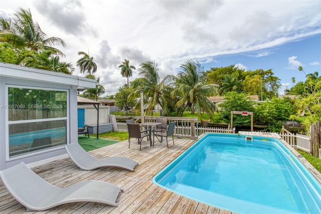 3039 Grant Street, Hollywood, FL 33021