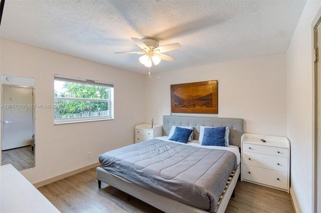 3039 Grant Street, Hollywood, FL 33021