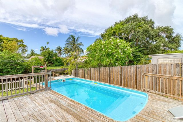 3039 Grant Street, Hollywood, FL 33021