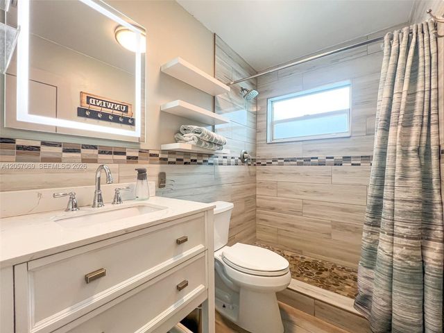 3039 Grant Street, Hollywood, FL 33021