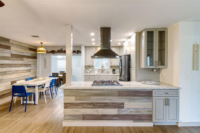 3039 Grant Street, Hollywood, FL 33021