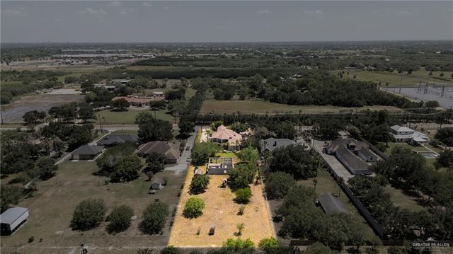 6614 Mile 7 Road, Mission, TX 78573