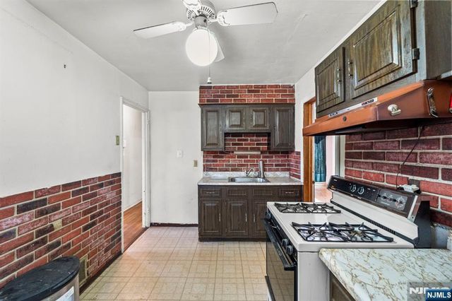 80 Burlington, Clifton, NJ 07012