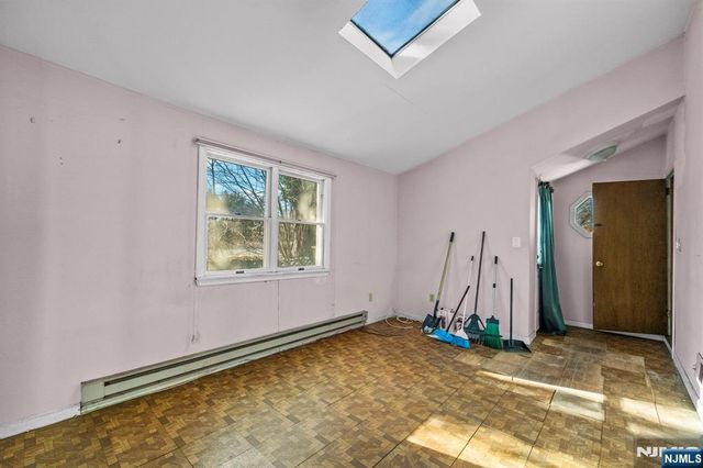 80 Burlington, Clifton, NJ 07012