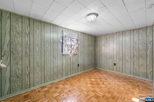 80 Burlington, Clifton, NJ 07012