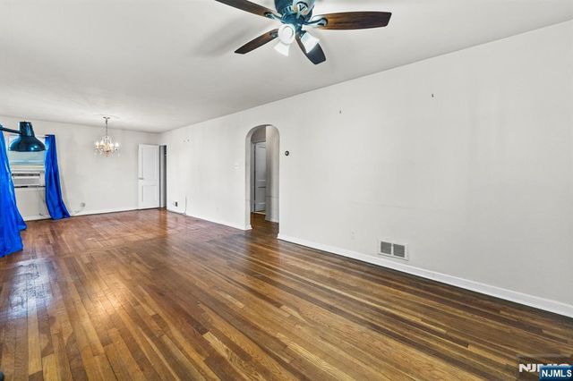 80 Burlington, Clifton, NJ 07012