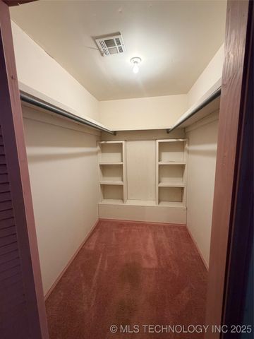 16258 Old Morris Highway, Okmulgee, OK 74447