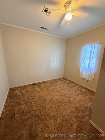 16258 Old Morris Highway, Okmulgee, OK 74447