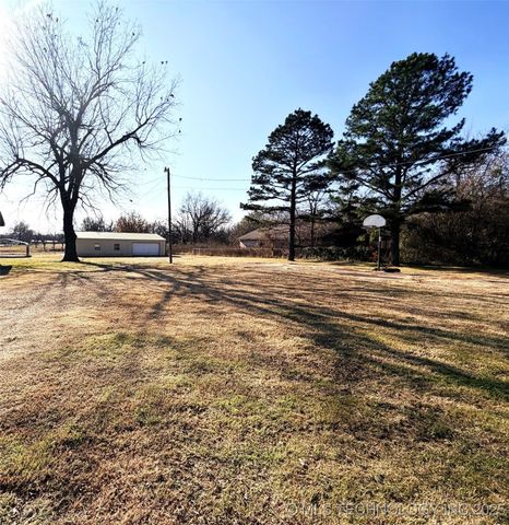 16258 Old Morris Highway, Okmulgee, OK 74447