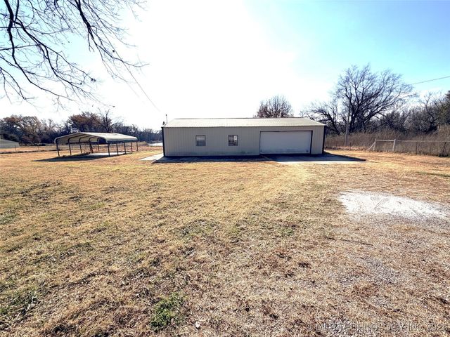 16258 Old Morris Highway, Okmulgee, OK 74447