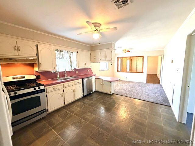 16258 Old Morris Highway, Okmulgee, OK 74447