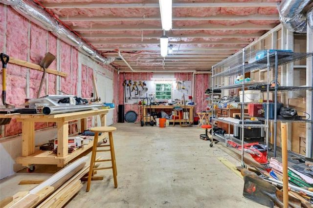 40 Woodcrest Avenue, Covington, GA 30016