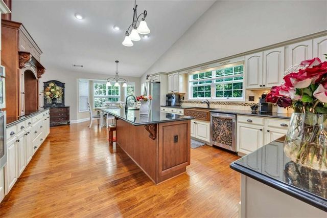 40 Woodcrest Avenue, Covington, GA 30016