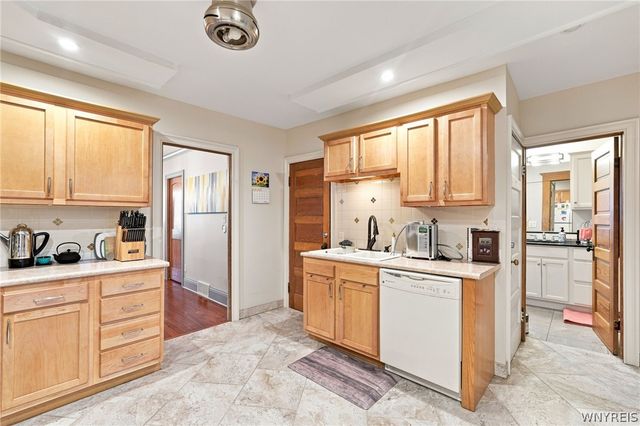 389 Florida Street, Buffalo, NY 14208