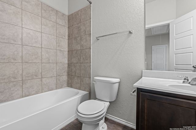 10502 green rock, San Antonio, TX 78223