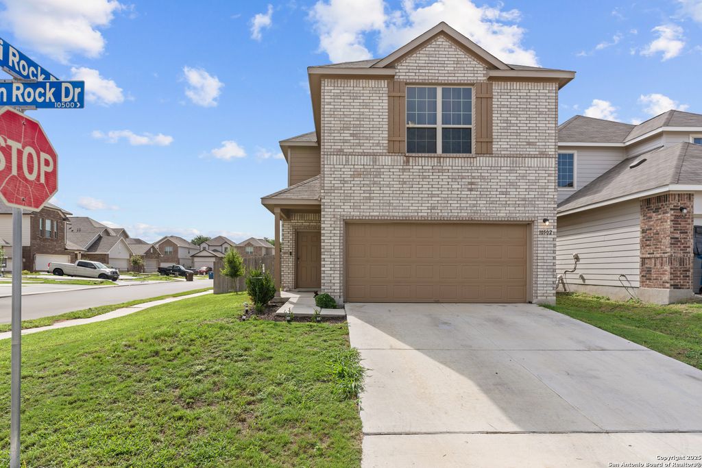 10502 green rock, San Antonio, TX 78223