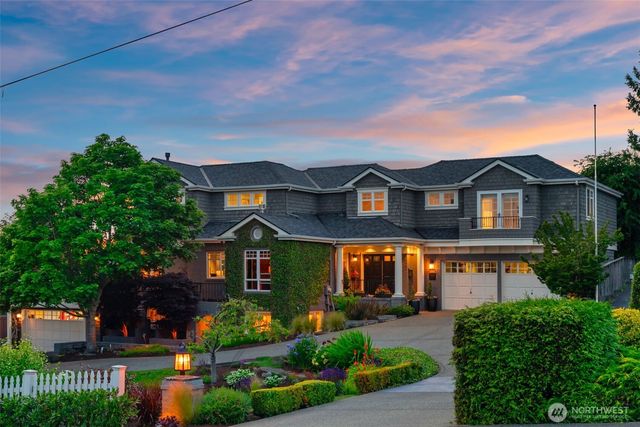709 Maple Street, Edmonds, WA 98020