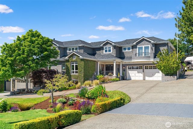 709 Maple Street, Edmonds, WA 98020