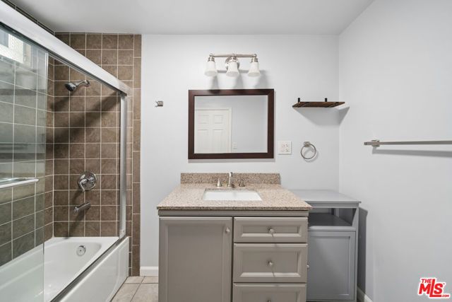 1543 W 23rd Street, Los Angeles, CA 90007