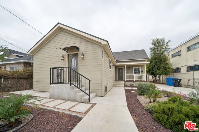 1543 W 23rd Street, Los Angeles, CA 90007