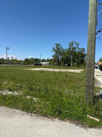 8339 S Wentworth Avenue, Chicago, IL 60620