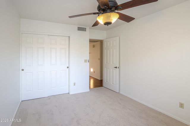 2337 W SHAWNEE Drive, Chandler, AZ 85224