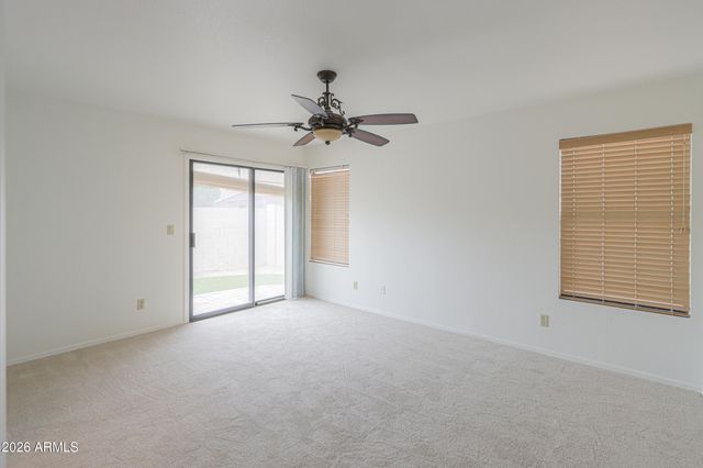 2337 W SHAWNEE Drive, Chandler, AZ 85224